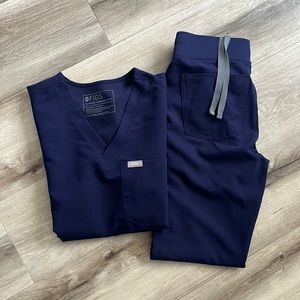 XXS Figs navy blue Catarina top + Zamora jogger set - like new